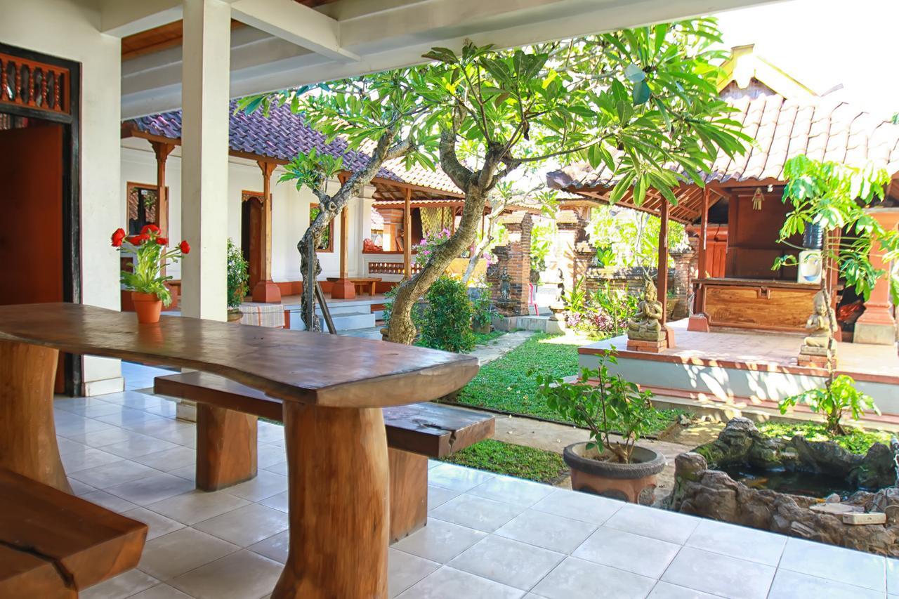 Halaman Depan Hostel Ubud  Exterior photo